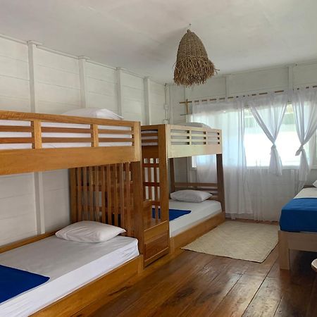 Crow'S Nest Hotel Tua Pejat ภายนอก รูปภาพ